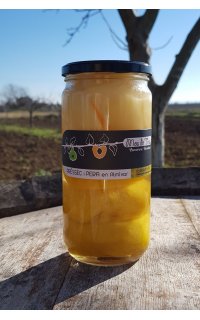 pr�ssec i pera en alm�var